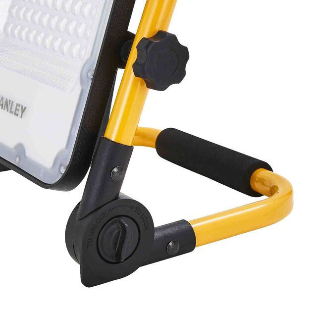 Прожектор светодиодный STANLEY SXLS37178E, фото , зображення 4 | SNABZHENIE.com.ua Прожектор светодиодный STANLEY SXLS37178E, фото , зображення 4 | SNABZHENIE.com.ua