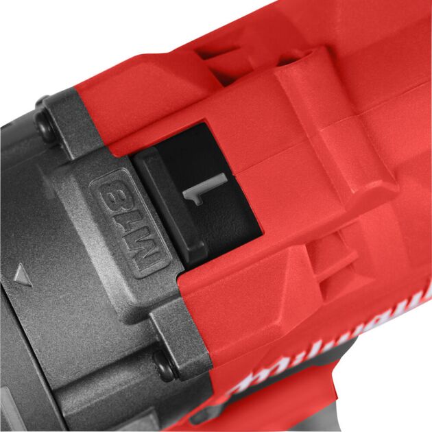 Дрель-шуруповёрт аккумуляторная бесщёточная MILWAUKEE M18 FDD3-0X (158 м) (каркас+HDкейс) + M18 B5, фото , изображение 5 | SNABZHENIE.com.ua Дрель-шуруповёрт аккумуляторная бесщёточная MILWAUKEE M18 FDD3-0X (158 м) (каркас+HDкейс) + M18 B5, фото , изображение 5 | SNABZHENIE.com.ua