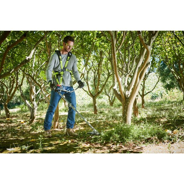 Ryobi Garden trimmer battery ONE+ OBC1820B 18V 20cm knife/line 30cm ergo belts Vertebrae 4.7kg without battery and charger, фото , зображення 4 | SNABZHENIE.com.ua Ryobi Garden trimmer battery ONE+ OBC1820B 18V 20cm knife/line 30cm ergo belts Vertebrae 4.7kg without battery and charger, фото , зображення 4 | SNABZHENIE.com.ua