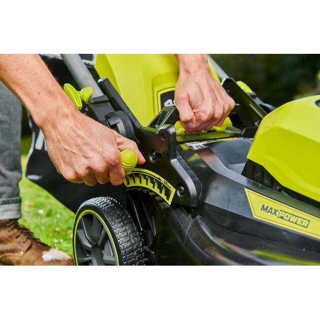 Газонокосарка акумуляторна Ryobi Max Power RY36LM40A-140 36В акб 1х4А·год 40см 50л 25-75мм 18.6кг, фото , зображення 6 | SNABZHENIE.com.ua Газонокосарка акумуляторна Ryobi Max Power RY36LM40A-140 36В акб 1х4А·год 40см 50л 25-75мм 18.6кг, фото , зображення 6 | SNABZHENIE.com.ua