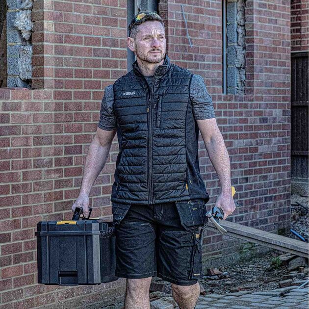 Жилет FORCE GILET DeWALT DWC50-013-XXL, фото , зображення 5 | SNABZHENIE.com.ua Жилет FORCE GILET DeWALT DWC50-013-XXL, фото , зображення 5 | SNABZHENIE.com.ua