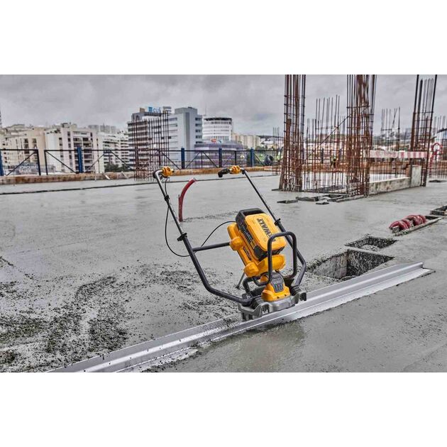 Виброрейка аккумуляторная POWERSHIFT DeWALT DCPS330N, фото , зображення 9 | SNABZHENIE.com.ua