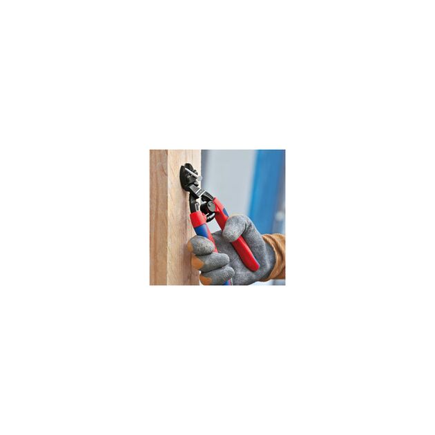 Компактний болторіз KNIPEX CoBolt 71 22 200 T BK, фото , зображення 2 | SNABZHENIE.com.ua Компактний болторіз KNIPEX CoBolt 71 22 200 T BK, фото , зображення 2 | SNABZHENIE.com.ua