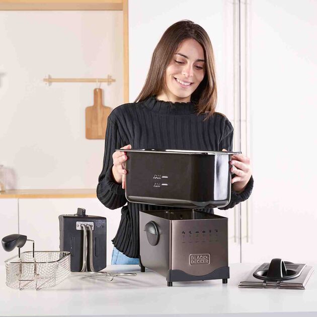 Фритюрница BLACK+DECKER BXDF2100E, фото , изображение 8 | SNABZHENIE.com.ua