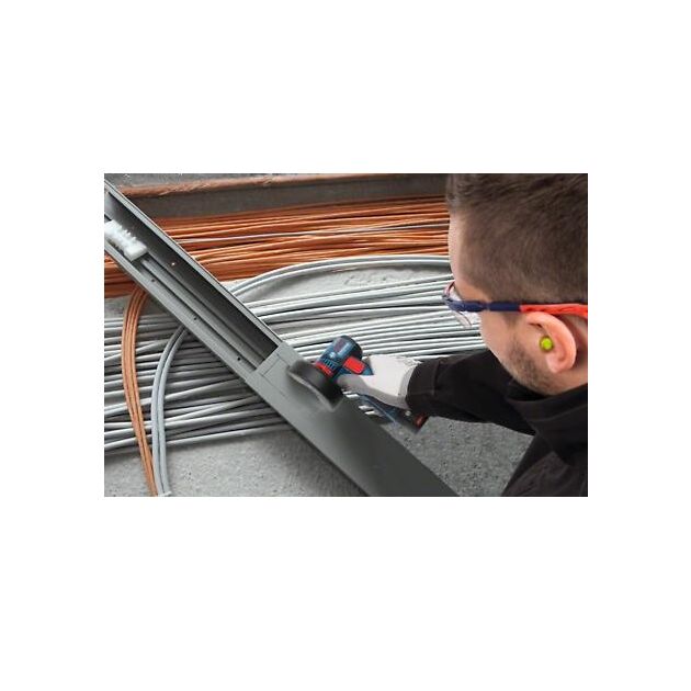 BOSCH Аккумуляторная угловая  шлифовальная машина, “болгарка“, фото , изображение 3 | SNABZHENIE.com.ua