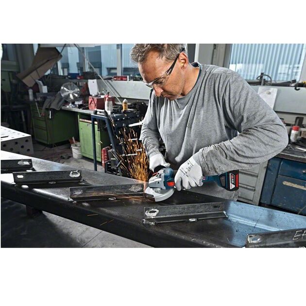 BOSCH Аккумуляторная угловая шлифовальная машина, “болгарка“, фото , изображение 4 | SNABZHENIE.com.ua