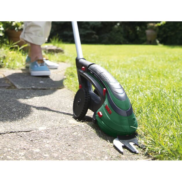 BOSCH Комплект аккумуляторных ножниц для кустов и травы, фото , зображення 2 | SNABZHENIE.com.ua