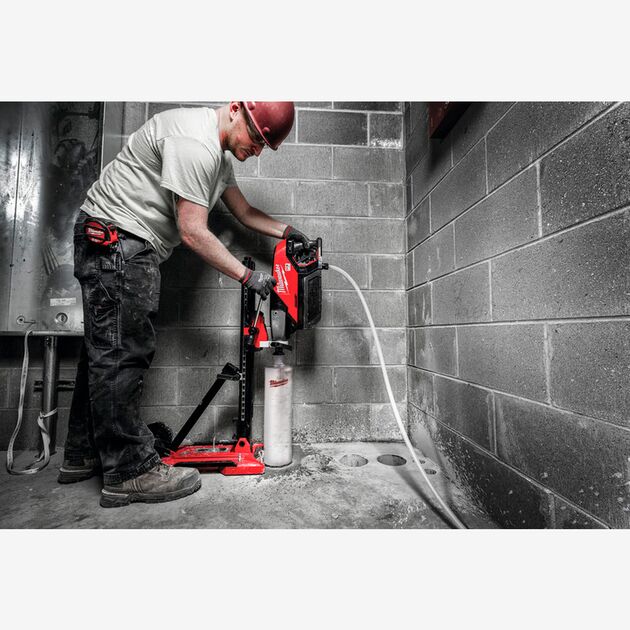 Milwaukee Дрель аккумуляторная для алмазного сверления, фото , зображення 3 | SNABZHENIE.com.ua