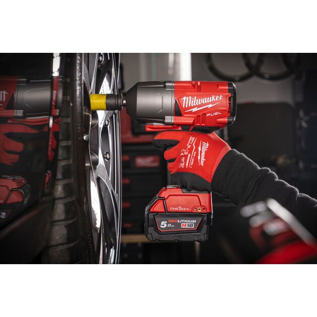 Milwaukee Гайковерт аккумуляторный, фото , изображение 3 | SNABZHENIE.com.ua