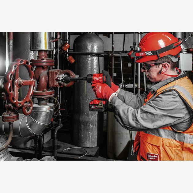 Milwaukee Гайковерт аккумуляторный, фото , изображение 7 | SNABZHENIE.com.ua