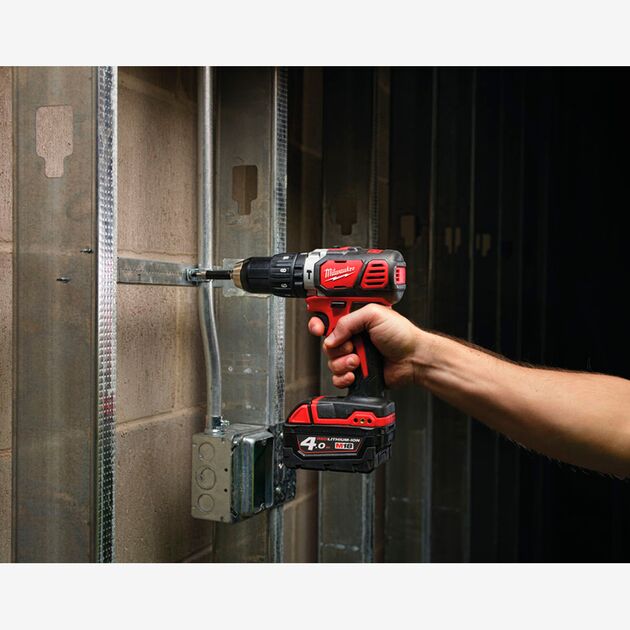 Milwaukee Дрель-шуруповерт с ударом аккумуляторная, фото , изображение 4 | SNABZHENIE.com.ua