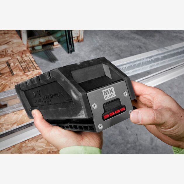 Milwaukee Аккумулятор, фото , изображение 3 | SNABZHENIE.com.ua