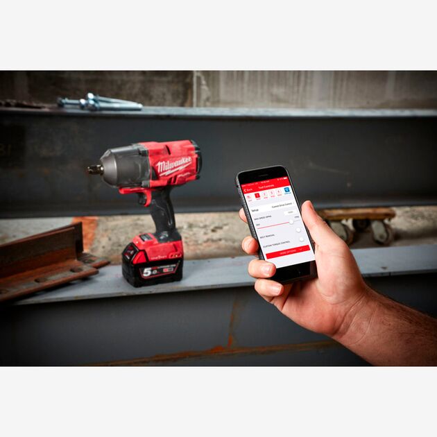 Milwaukee Гайковерт аккумуляторный, фото , изображение 4 | SNABZHENIE.com.ua