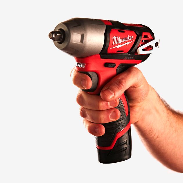 Milwaukee Гайковерт аккумуляторный, фото , изображение 3 | SNABZHENIE.com.ua
