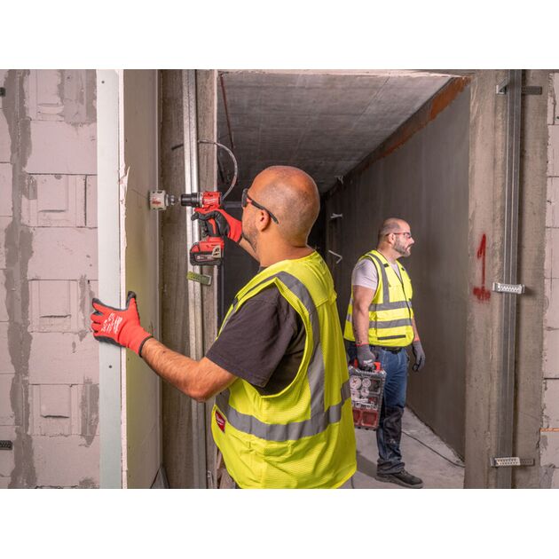 Milwaukee Дрель-шуруповерт с ударом аккумуляторная, фото , зображення 5 | SNABZHENIE.com.ua