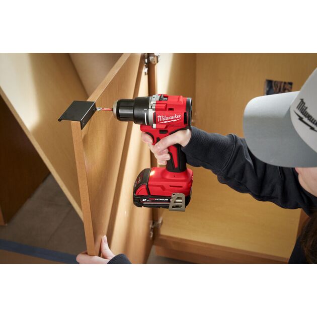 Milwaukee Дрель-шуруповерт аккумуляторная, фото , зображення 2 | SNABZHENIE.com.ua