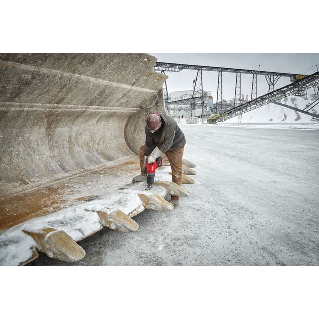 Milwaukee Гайковерт аккумуляторный, фото , изображение 5 | SNABZHENIE.com.ua