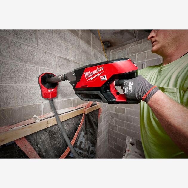 Milwaukee Дрель аккумуляторная для алмазного сверления, фото  | SNABZHENIE.com.ua