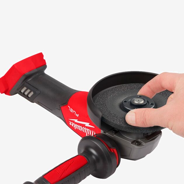 Milwaukee Шлифмашина угловая аккумуляторная, фото , изображение 4 | SNABZHENIE.com.ua