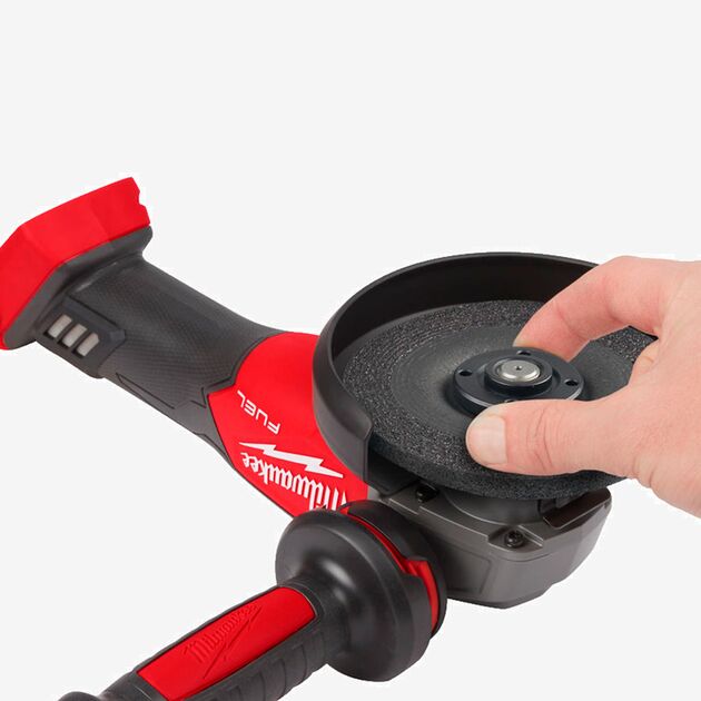 Milwaukee Шлифмашина угловая аккумуляторная, фото , изображение 3 | SNABZHENIE.com.ua