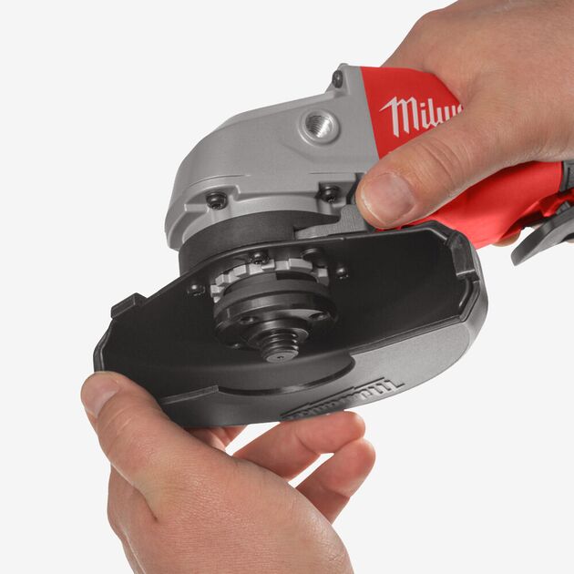 Milwaukee Шлифмашина угловая аккумуляторная, фото , изображение 8 | SNABZHENIE.com.ua