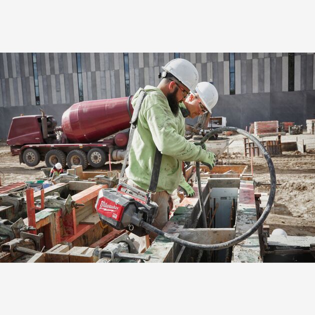 Milwaukee Вибратор погружной аккумуляторный, фото , изображение 4 | SNABZHENIE.com.ua