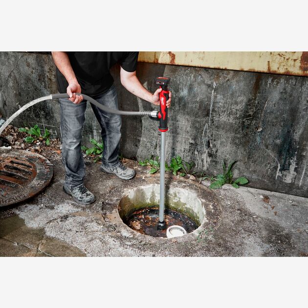 Milwaukee Насос для води ручной аккумуляторный, фото , изображение 6 | SNABZHENIE.com.ua