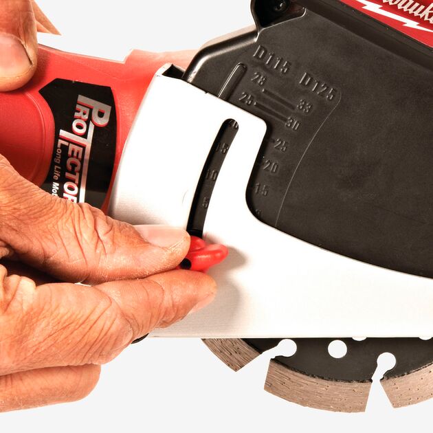 Milwaukee Шлифмашина угловая, фото , изображение 5 | SNABZHENIE.com.ua