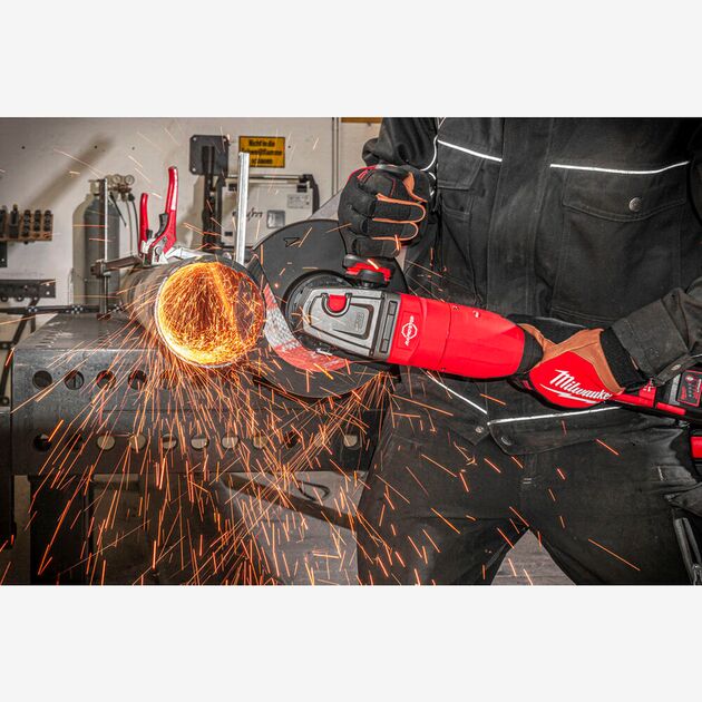 Milwaukee Шлифмашина угловая аккумуляторная, фото , изображение 3 | SNABZHENIE.com.ua