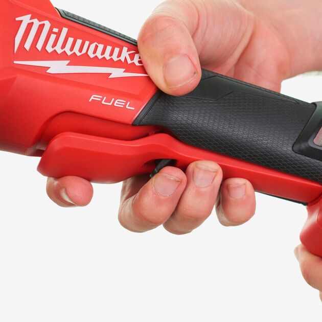 Milwaukee Шлифмашина угловая аккумуляторная, фото , изображение 3 | SNABZHENIE.com.ua