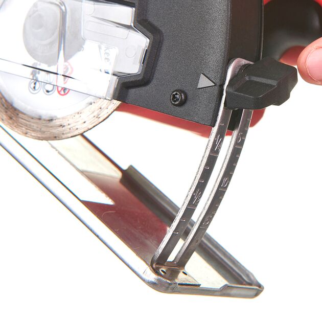 Milwaukee Шлифмашина универсальная отрезная аккумуляторная MILWAUKEE M12 FUEL FCOT-0, фото , зображення 7 | SNABZHENIE.com.ua