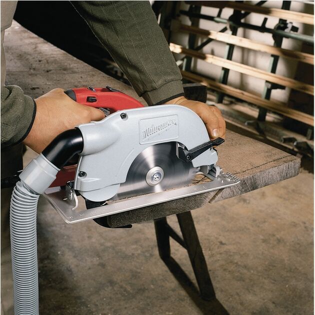 Milwaukee Пила дисковая ручная, фото , изображение 3 | SNABZHENIE.com.ua