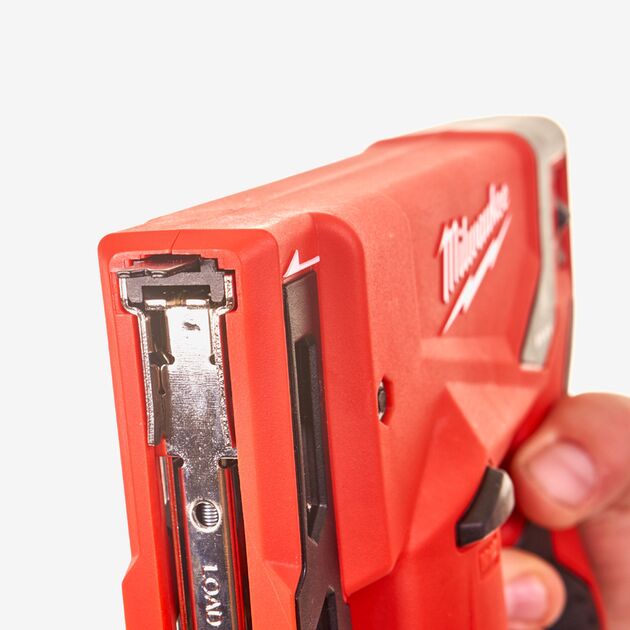 Milwaukee Степлер аккумуляторный, фото , изображение 2 | SNABZHENIE.com.ua