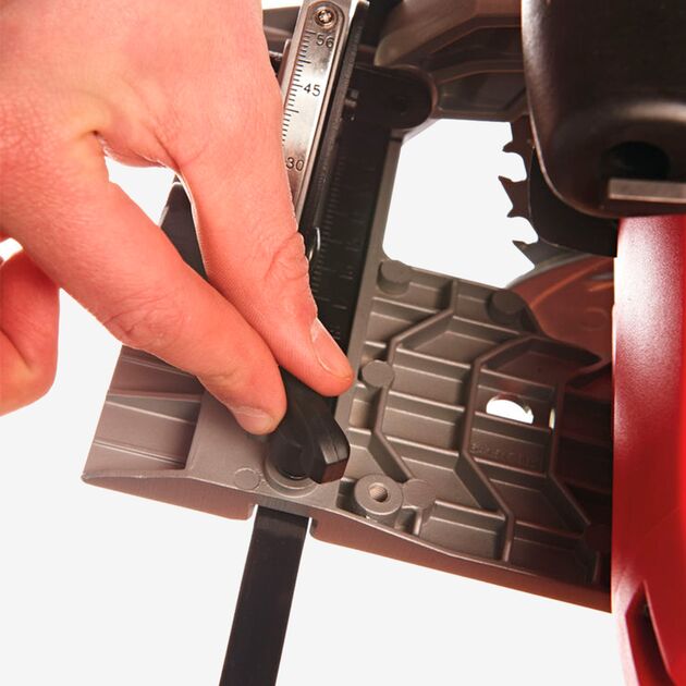 Milwaukee Пила дисковая ручная, фото , изображение 3 | SNABZHENIE.com.ua