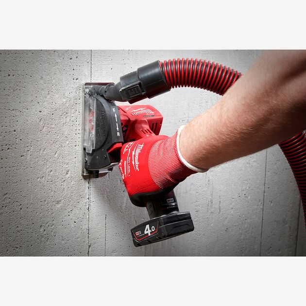 Milwaukee Шлифмашина универсальная отрезная аккумуляторная MILWAUKEE M12 FUEL FCOT-422X, фото , изображение 3 | SNABZHENIE.com.ua