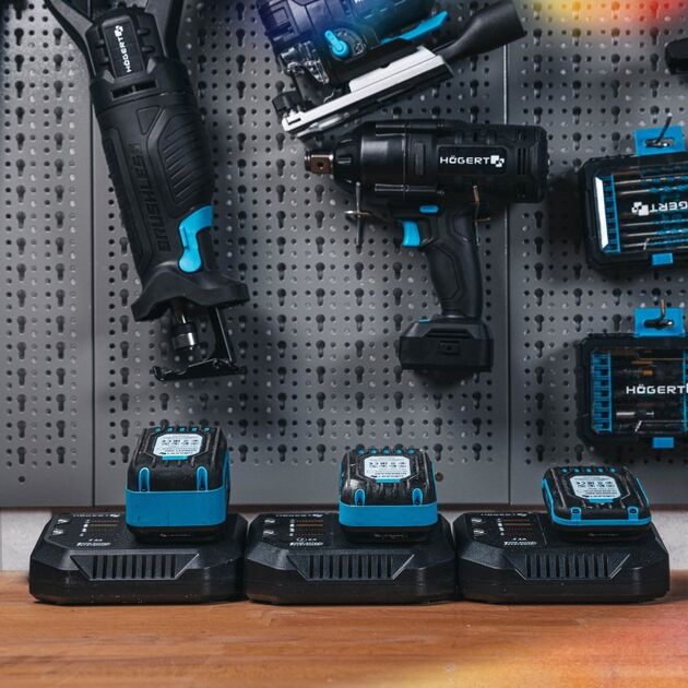 HOEGERT Зарядное устройство, фото , изображение 3 | SNABZHENIE.com.ua