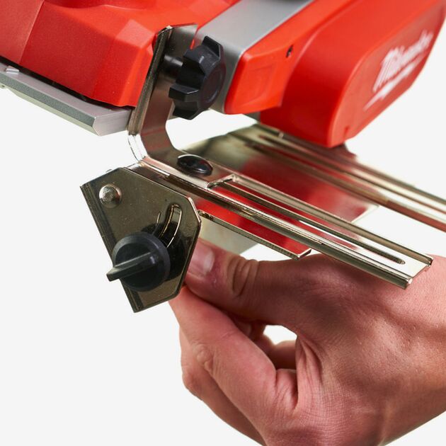 Milwaukee Рубанок аккумуляторный MILWAUKEE, M18 BP-402C, 82мм, фото , изображение 4 | SNABZHENIE.com.ua