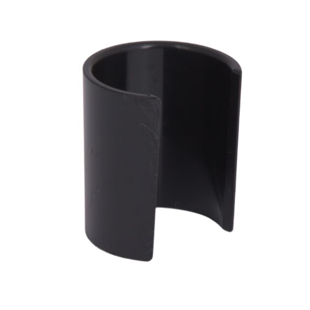 Пластиковая вставка в корпус смесителя для лейки Lidz (29,5х25х25) для смесителей для гигиенического душа Kubis 110 Black LDKUB2952525B49519, фото  | SNABZHENIE.com.ua