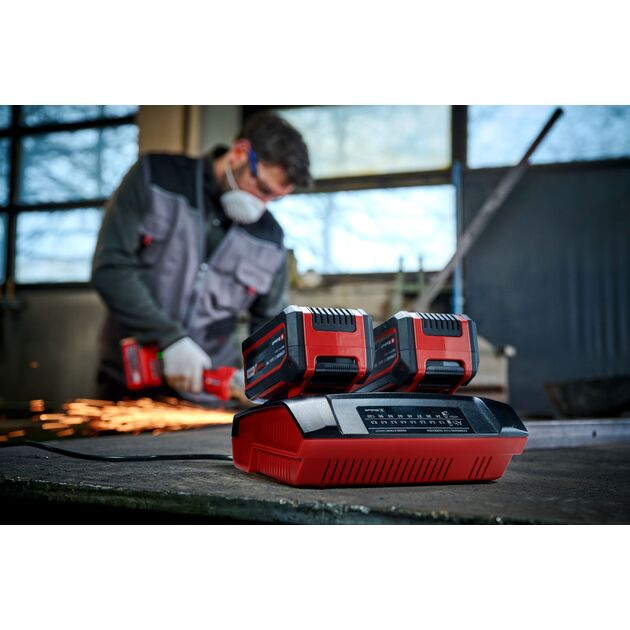 Зарядний пристрій Einhell Power X-Twincharger 2x18В 4А 0.87кг, фото , изображение 10 | SNABZHENIE.com.ua