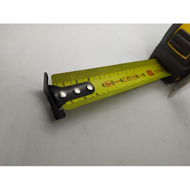 Рулетка STANLEY Tylon Grip Tape 5 м х 28 мм (STHT0-33561), фото , изображение 3 | SNABZHENIE.com.ua Рулетка STANLEY Tylon Grip Tape 5 м х 28 мм (STHT0-33561), фото , изображение 3 | SNABZHENIE.com.ua