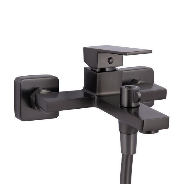 Смеситель для ванны Qtap Gemini с душевым гарнитуром Gunmetal Black, фото , изображение 3 | SNABZHENIE.com.ua