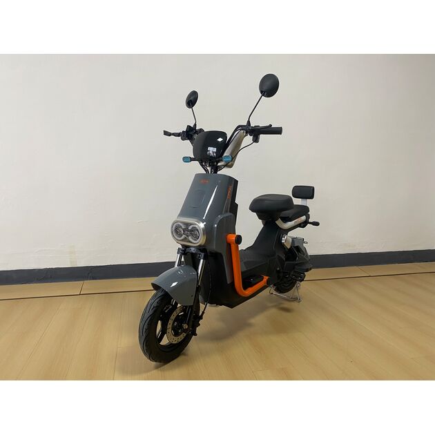 GTM Скутер акумуляторний U-800-D, 60В, 800Вт, Швидкість - 45км/год, запас ходу - 60км, фото  | SNABZHENIE.com.ua