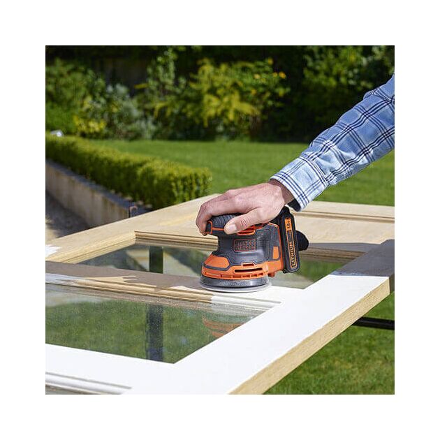 Аккумуляторная эксцентриковая шлифмашина BLACK DECKER BDCROS18, фото , изображение 3 | SNABZHENIE.com.ua