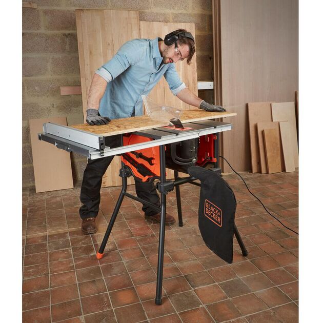 Настольная пила BLACK+DECKER BES720 сетевого типа, фото , изображение 2 | SNABZHENIE.com.ua