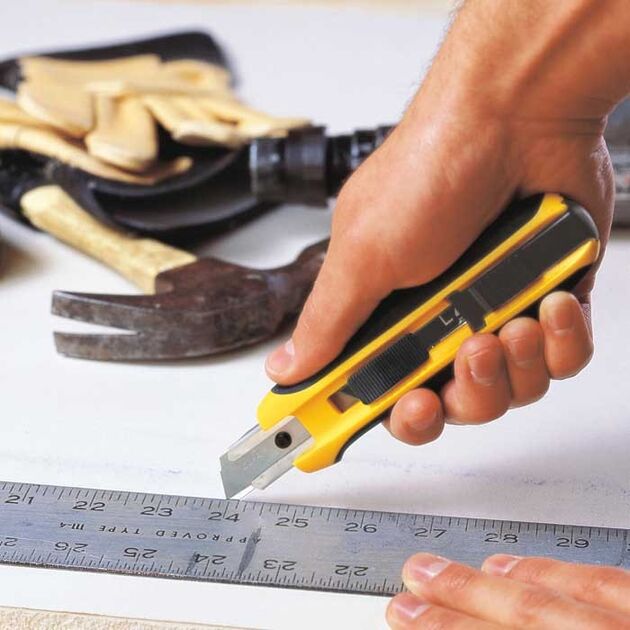 Нож сегментный 18мм OLFA UTC-1 (OF-UTC-1), фото , зображення 3 | SNABZHENIE.com.ua