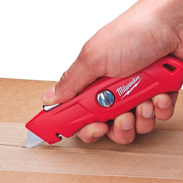 Безопасный нож MILWAUKEE 4932471360 самовозвращающийся, фото , изображение 3 | SNABZHENIE.com.ua