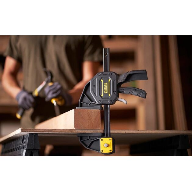 Струбцина триггерна (швидкозажимна) FatMax XL, 150 мм, сила стиснення 270 кг STANLEY (FMHT0-83238), фото , зображення 3 | SNABZHENIE.com.ua