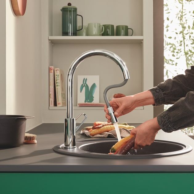 Змішувач для кухні Grohe QuickFix Start Flow, довж.виливу - 215мм, поворотний/витяжний, 1важіль, хром, фото , изображение 3 | SNABZHENIE.com.ua