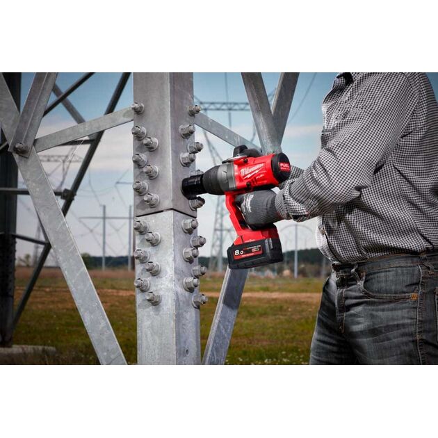 Гайковерт акумуляторний безщітковий MILWAUKEE 1'' (2400Нм) M18 ONEFHIWF1-802X, (ЗУ+2ак) FORGE™, фото , зображення 3 | SNABZHENIE.com.ua