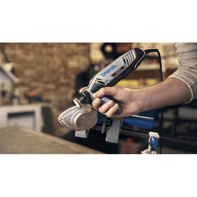 Шліфмашина шліфувально-гравірувальна Dremel 4250 6-128 Platinum+ 175В 5000-35000об/хв 128 насадок + 6 приставок 3.78кг, фото , изображение 3 | SNABZHENIE.com.ua